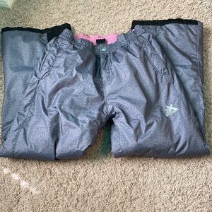 ZeroXposur Girls Snow/Ski Pants, size 16